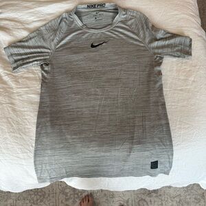 Nike Pro Heather Gray Men's Dri-Fit Tee